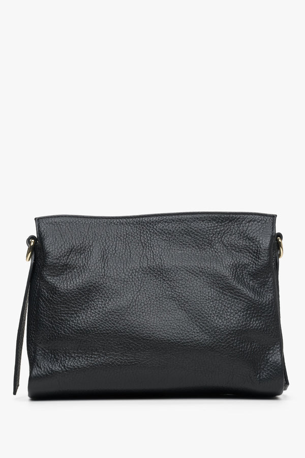 Black leather women's crossbody bag by Estro with an additional strap.