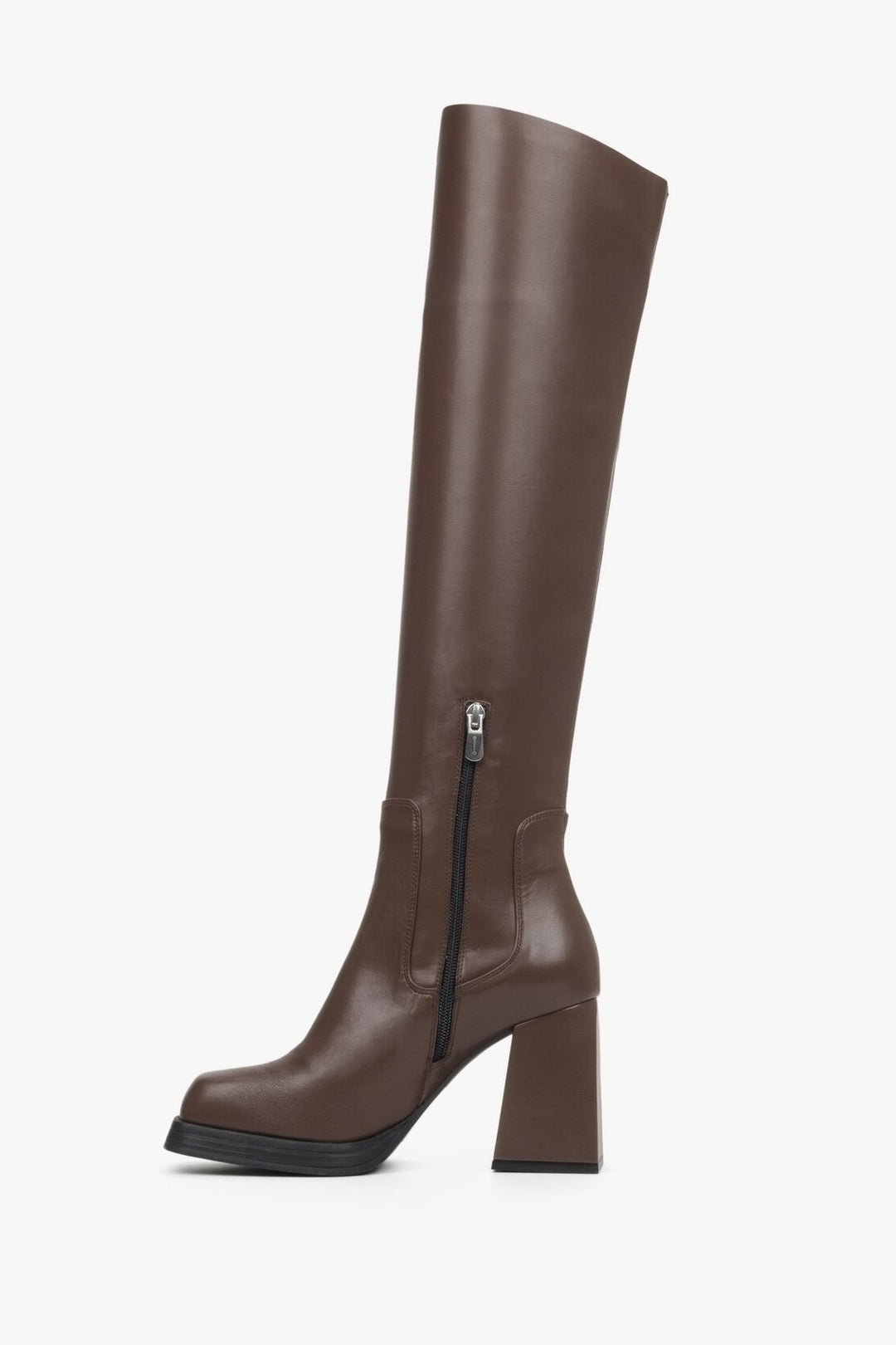 Stylish knee high boots made of saddle brown genuine leather Estro - shoe profile.