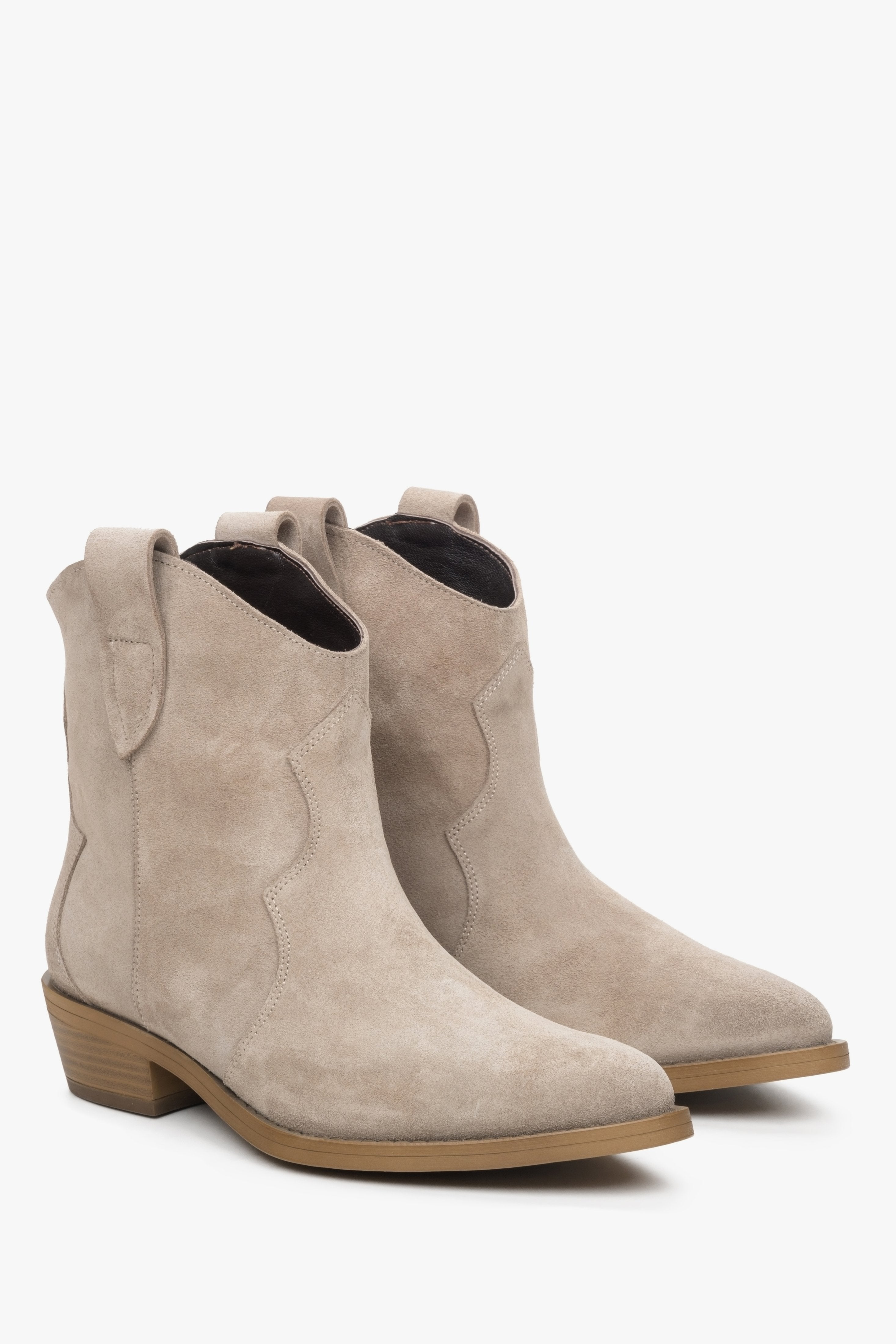 Women's beige leather cowboy boots by Estro in genuine velour.