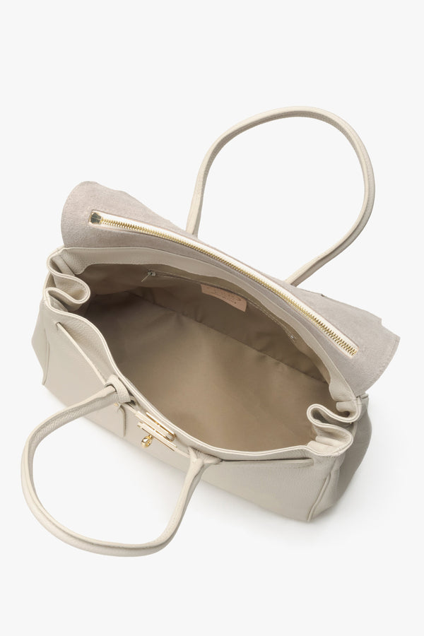 Women's milky-beige satchel handbag made of premium Italian genuine leather.