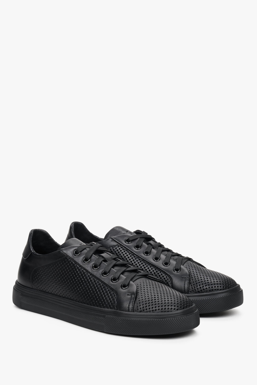 Men's black sneakers with perforations and laces - Estro brand mode.