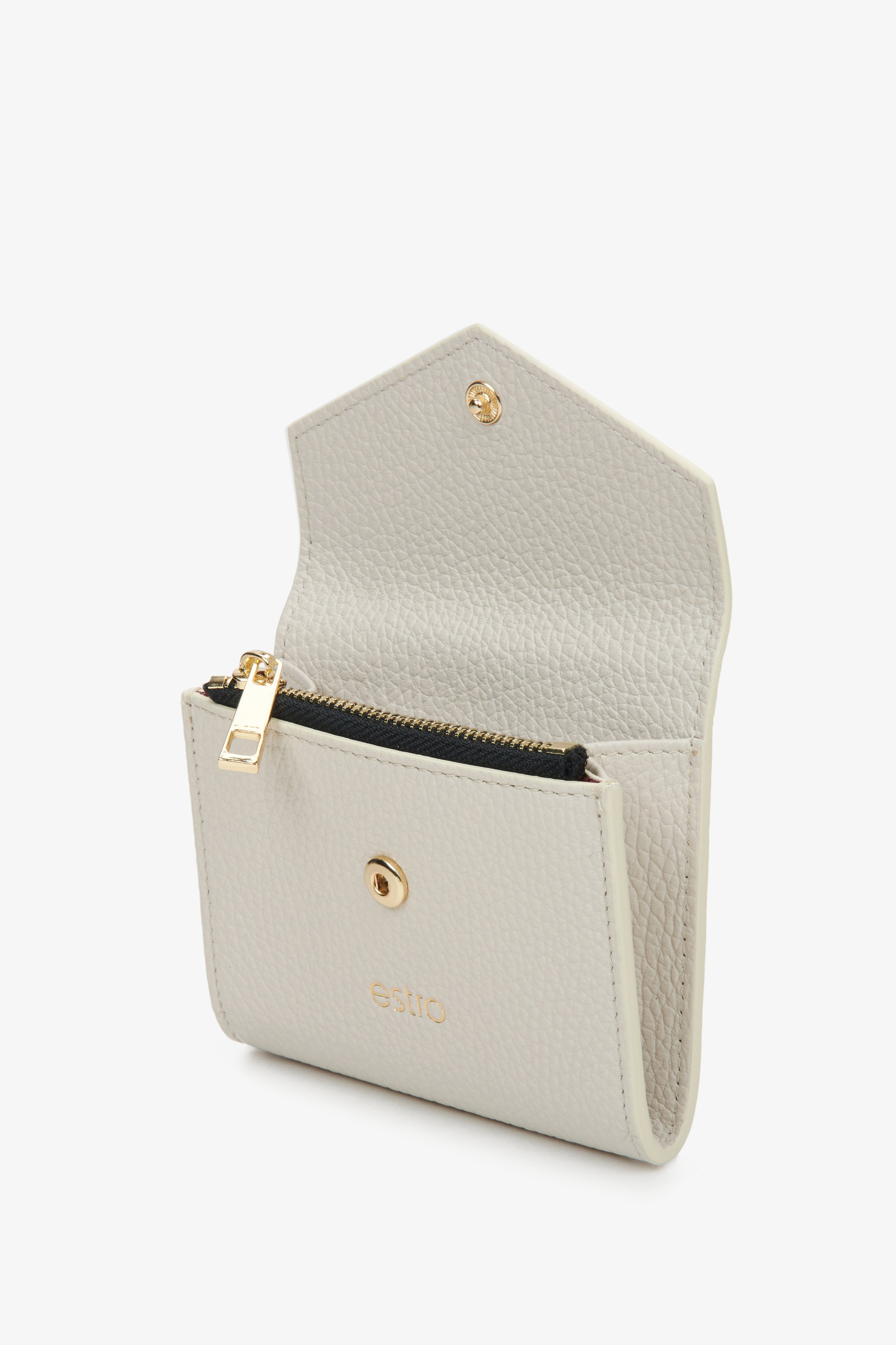 Estro milky-beige leather women's wallet - presentation of the model when opened.