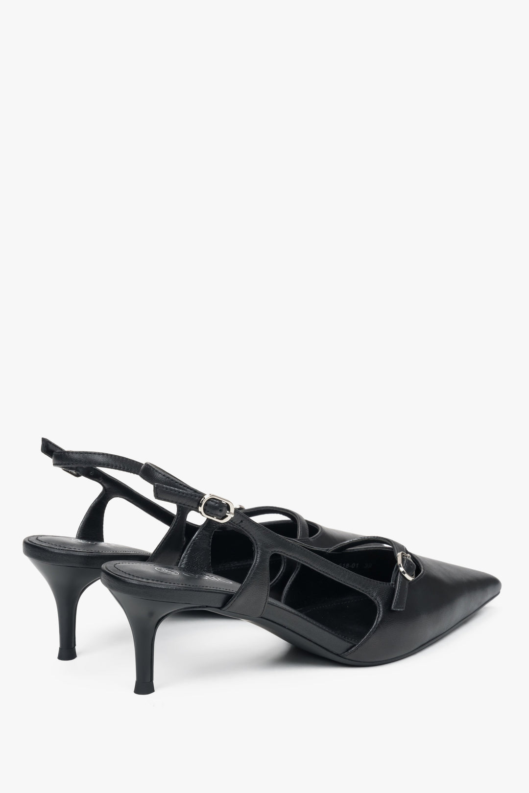 Black Estro low-heeled sandals in slingback style.