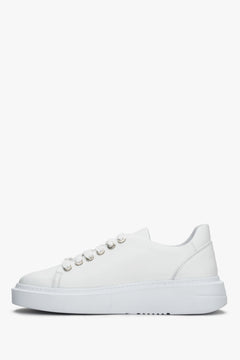 Women's White Low-Top Leather Sneakers Estro ER00111060