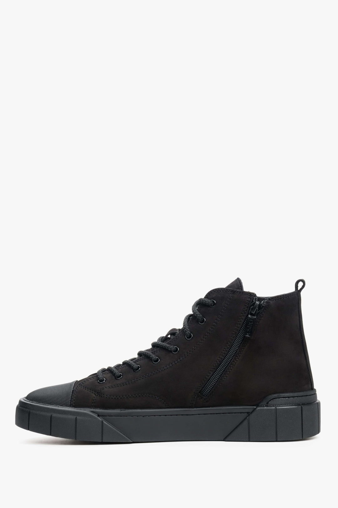 High-top men's lace-up sneakers in black by Estro - shoe profile.