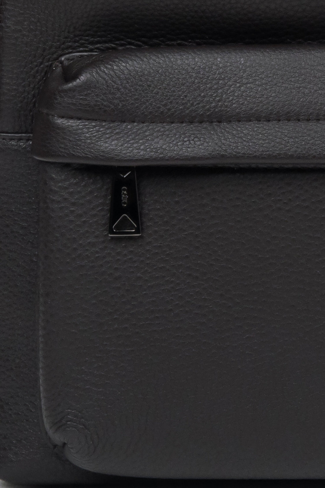 Men's Saddle Brown Backpack made of Genuine Leather with Wide Shoulder Straps Estro ER00110950