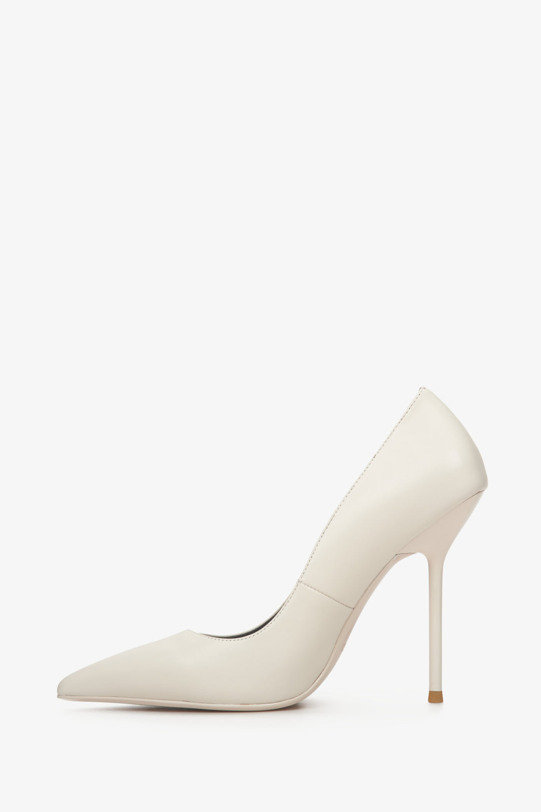 Women's white leather stiletto heels Estro - shoe profile.