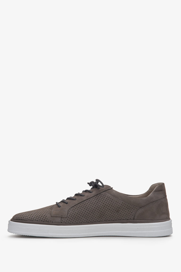 Men's grey sneakers with perforations and lacing - Estro brand model for the summer.