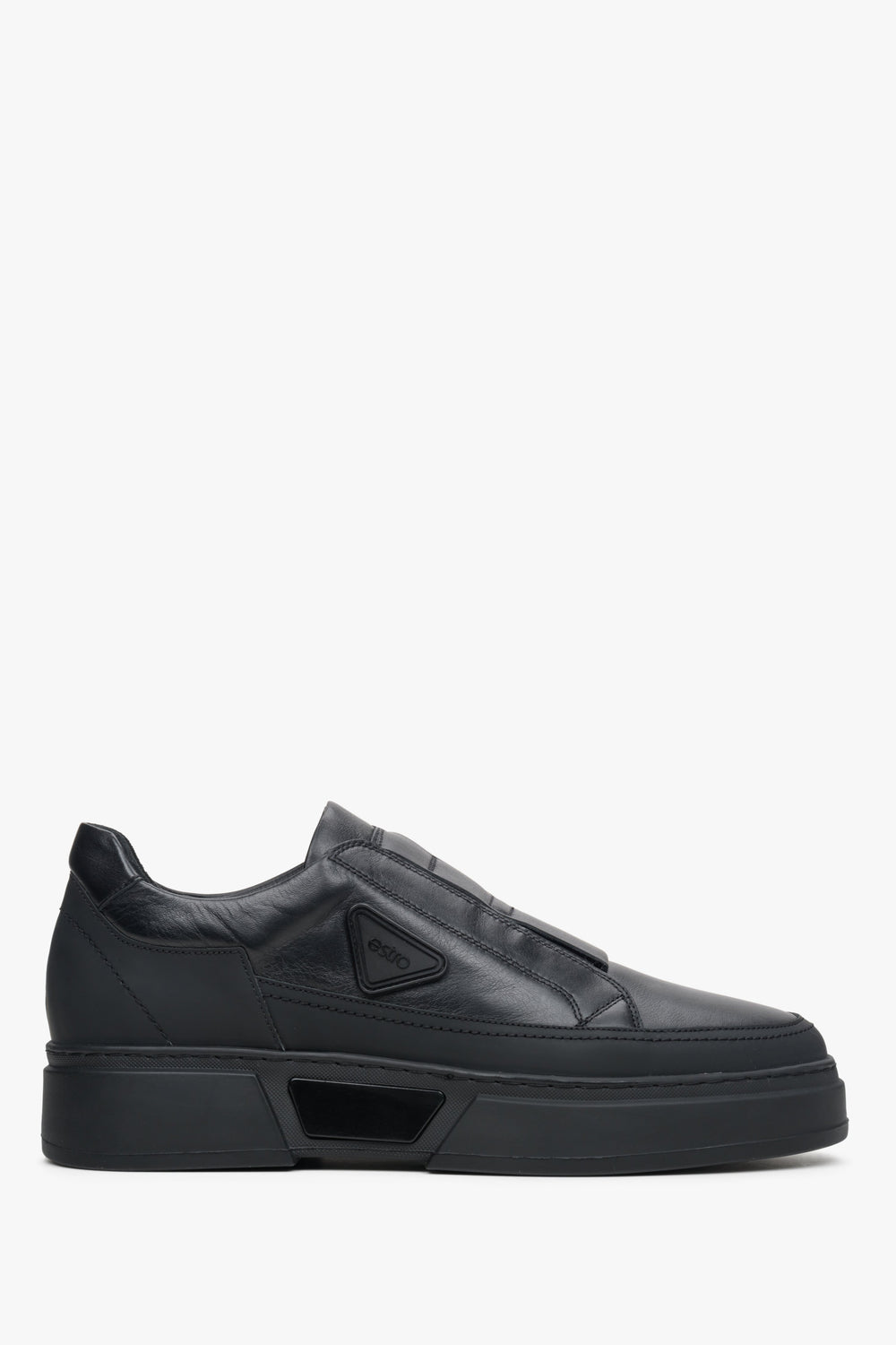 Men's Soft Black Slip-on Sneakers made of Genuine Leather Estro ER00113805.