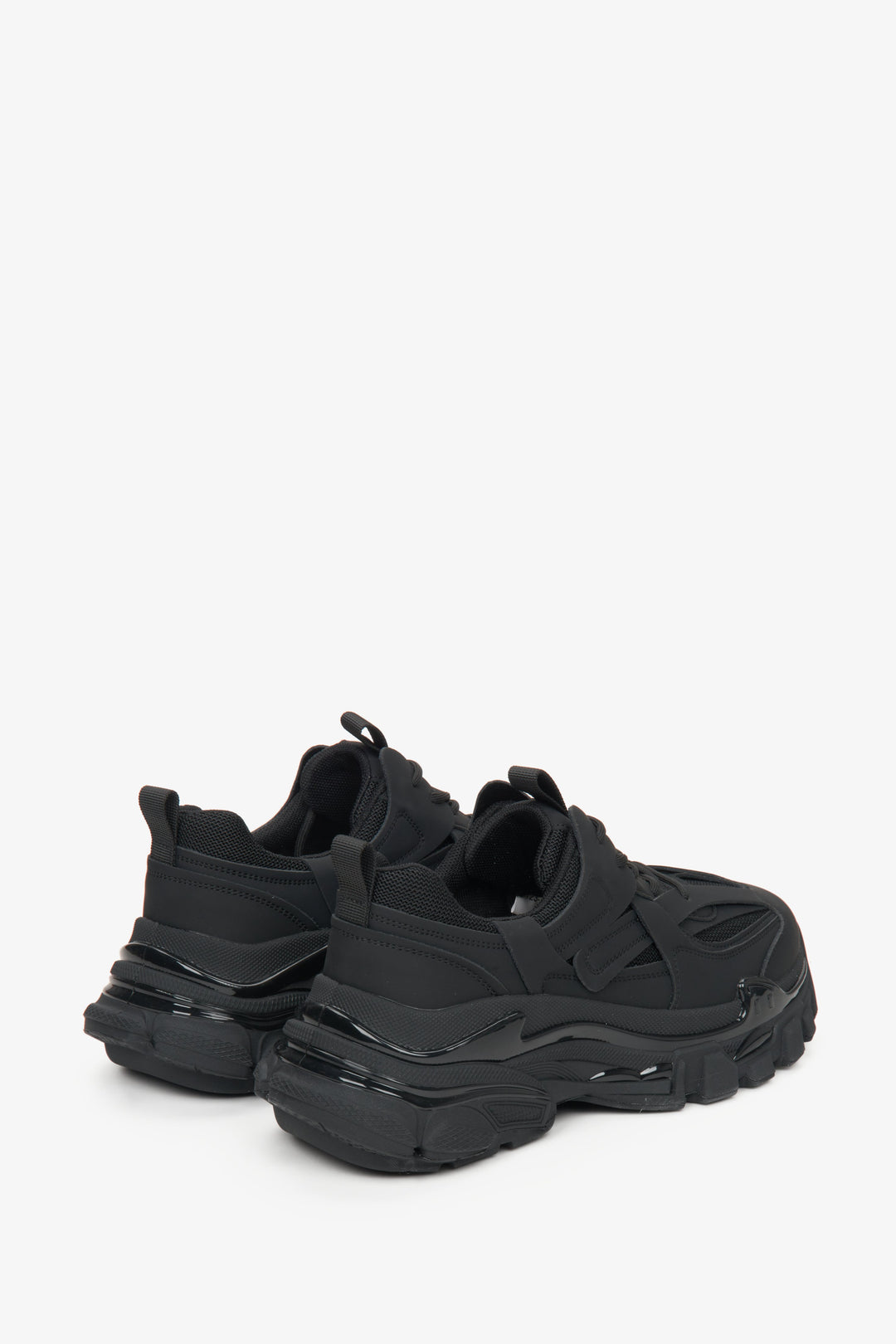 Women's Black Low-Top Chunky Platform Sneakers ES8 ER00112586