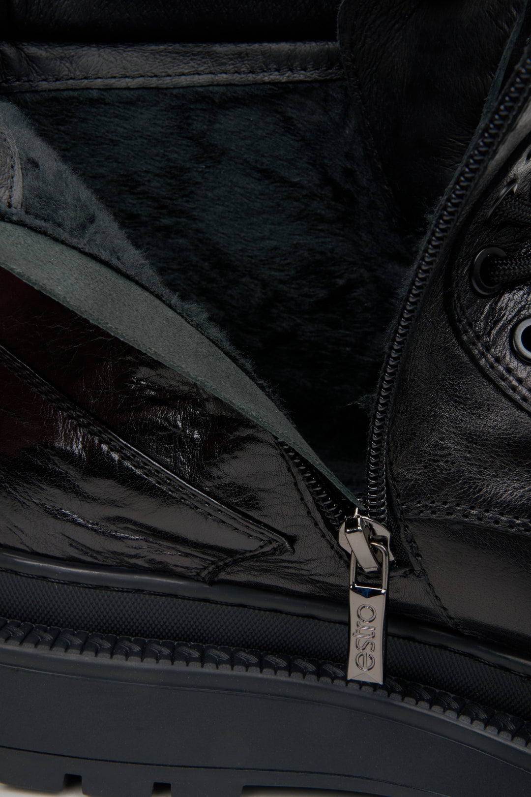 Men's black leather boots by Estro - close-up on the interior.