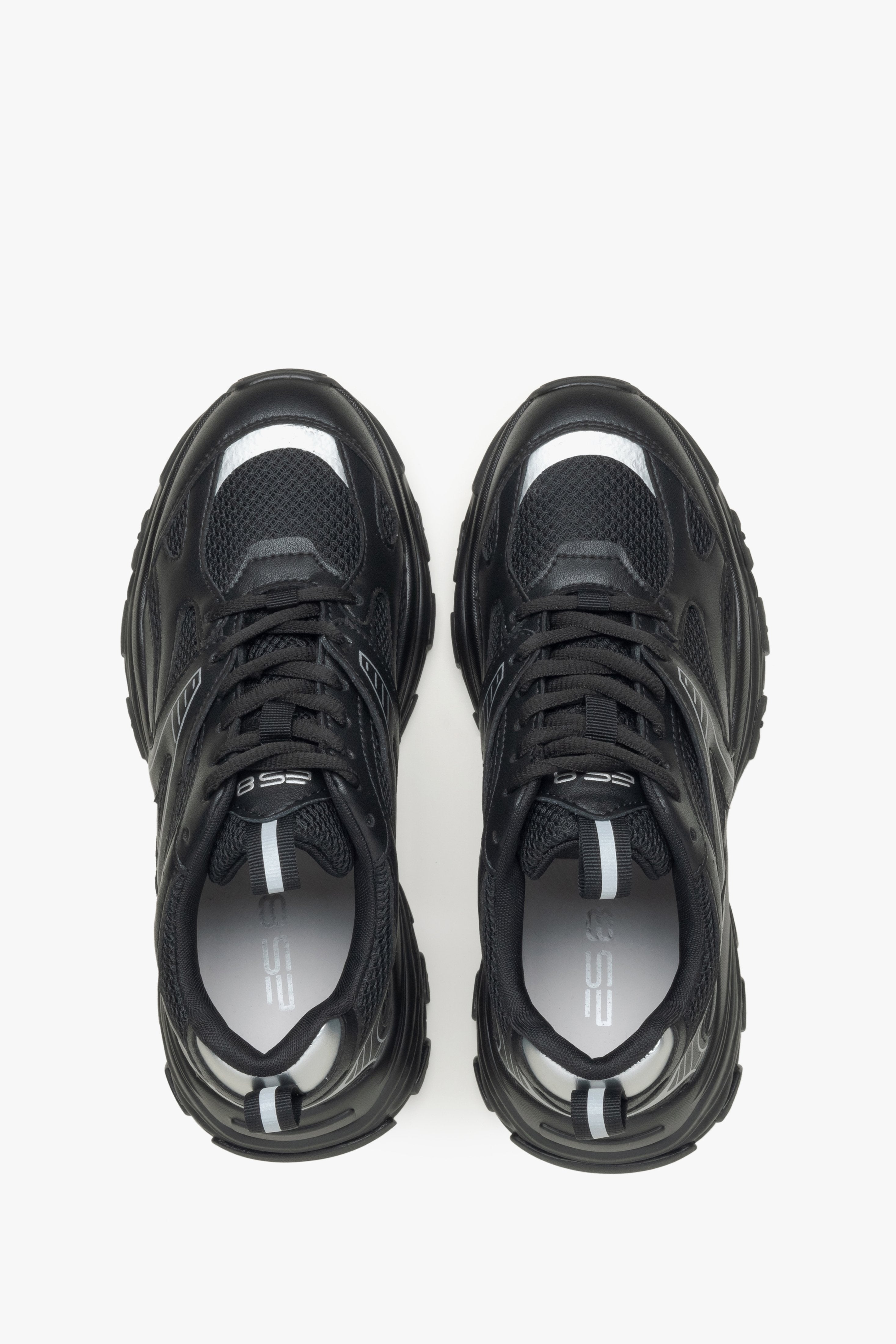 ES8 women's sneakers in black and silver colour - top view presentation of the model.