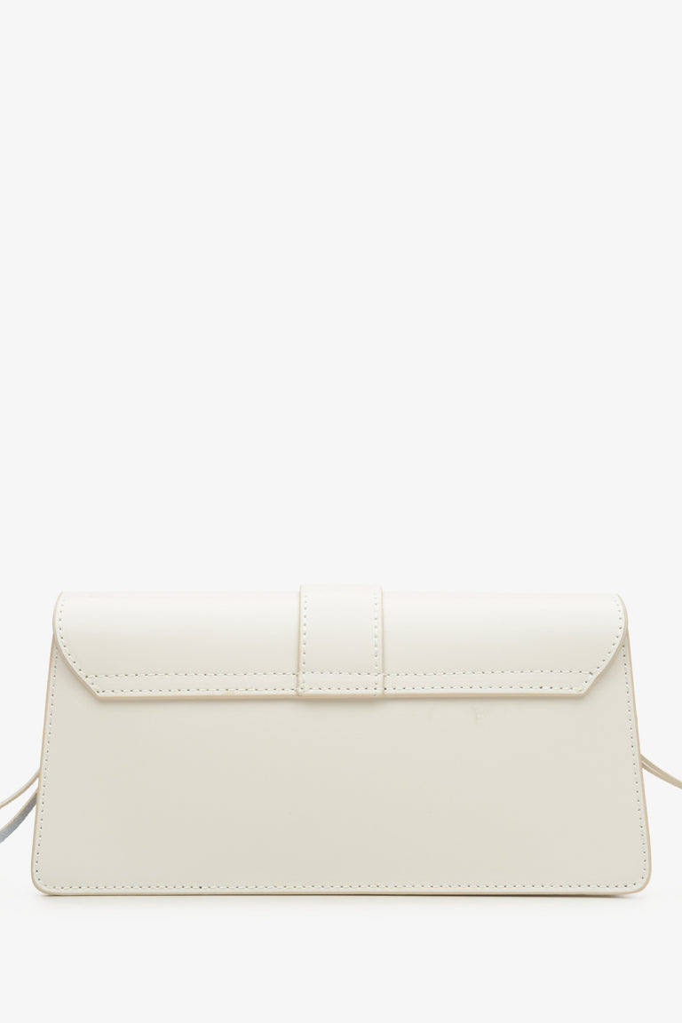 Women's Light Beige Handbag Estro - reverse.