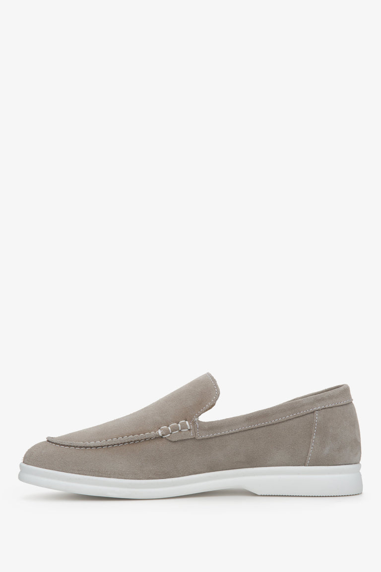 Estro dark grey suede moccasins for women - shoe profile.