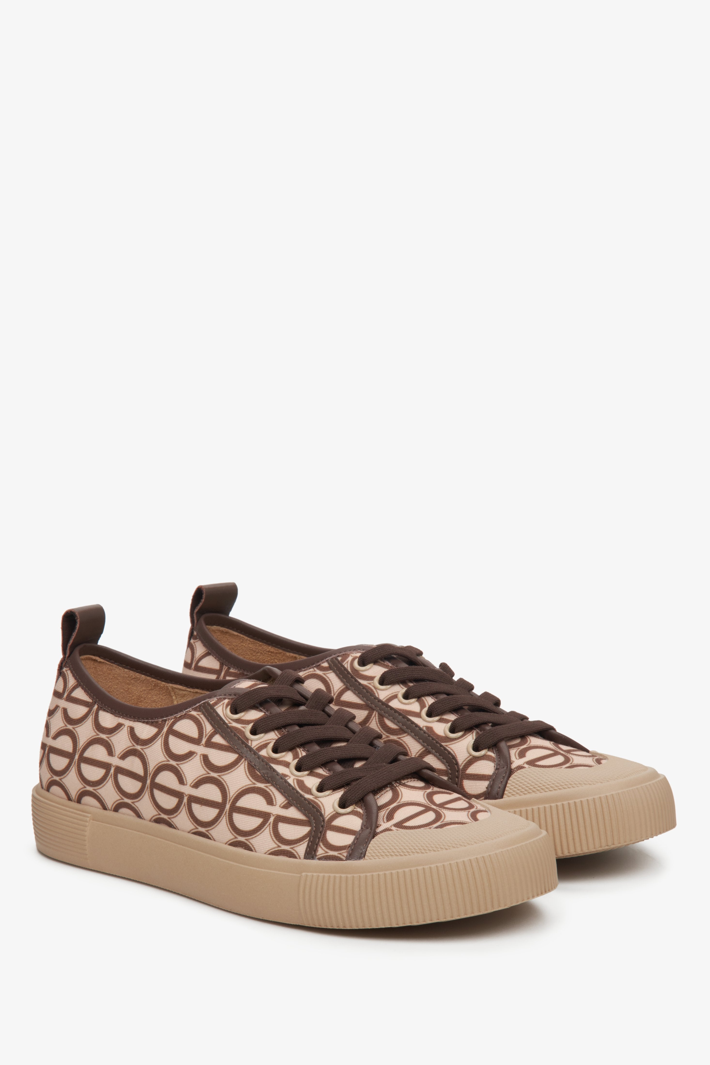 Women's brown and beige and white sneakers on elastic rubber sole Estro.