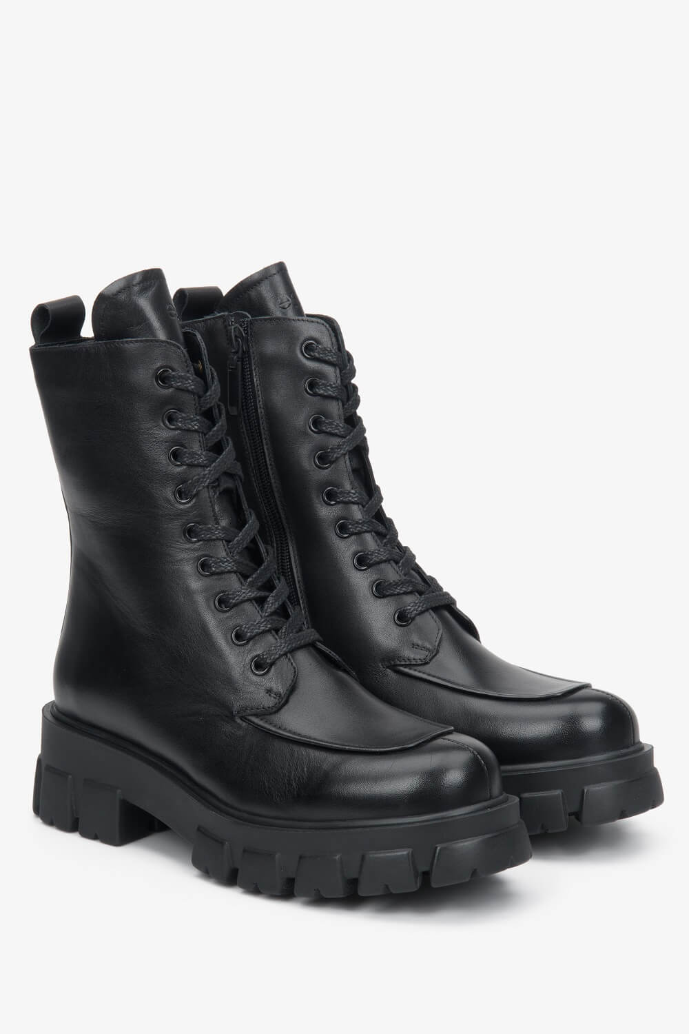 Women's Black Lace-Up Boots made of Genuine Leather Estro ER00108630.