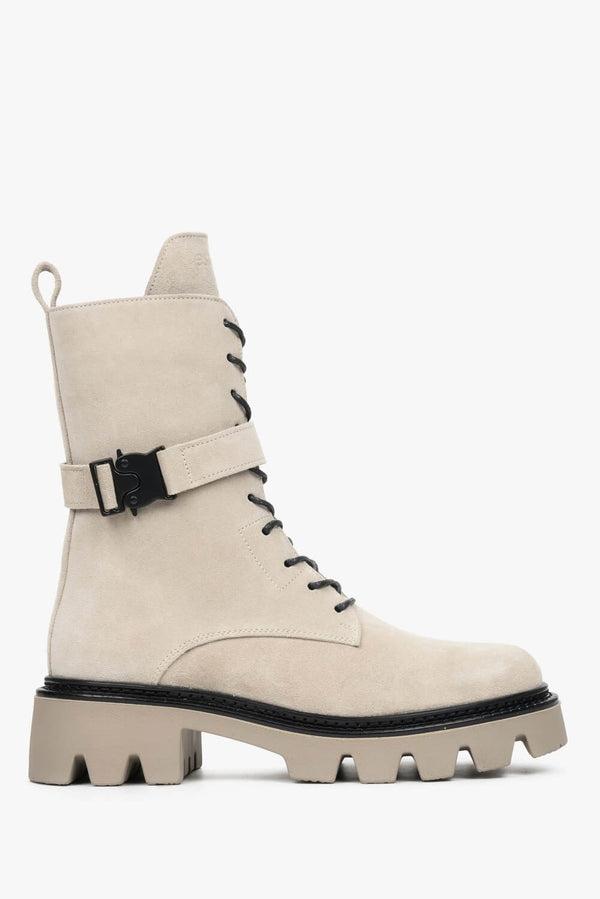 Women's Winter Ankle Boots made of Beige Velour Estro ER00112083.