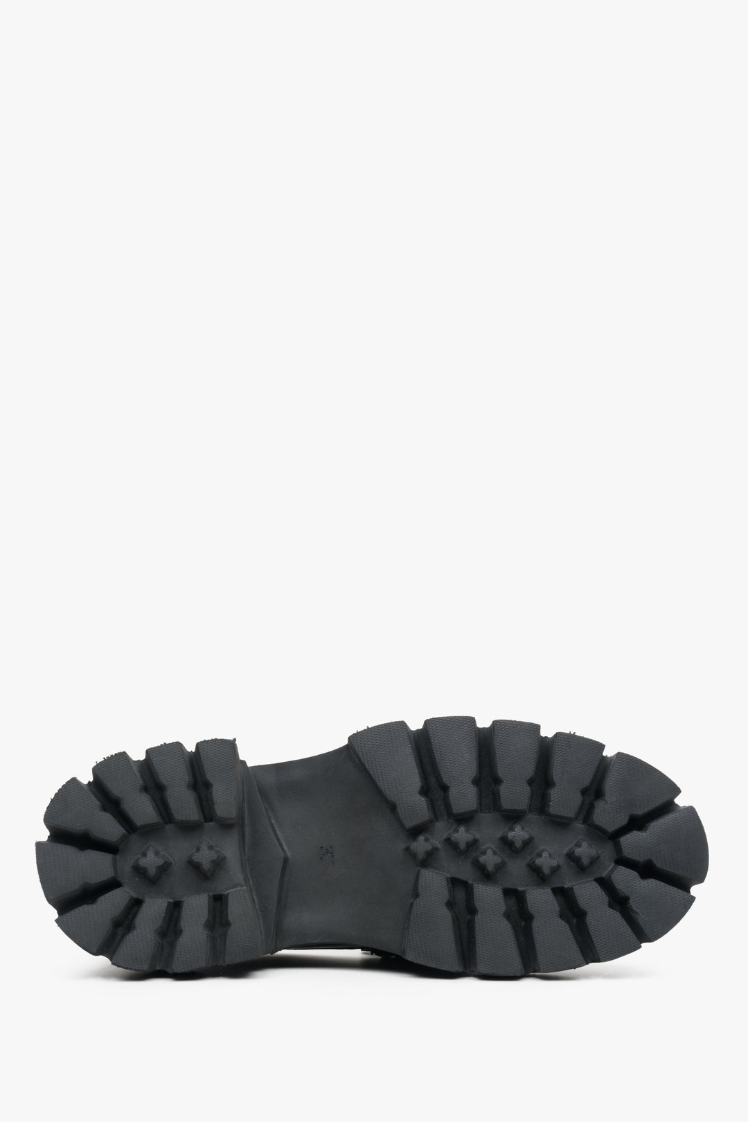 Women's leather black moccasins by Estro - close-up on the sole.