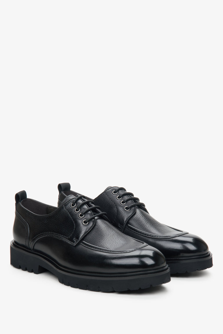 Estro black  men's leather brogues.