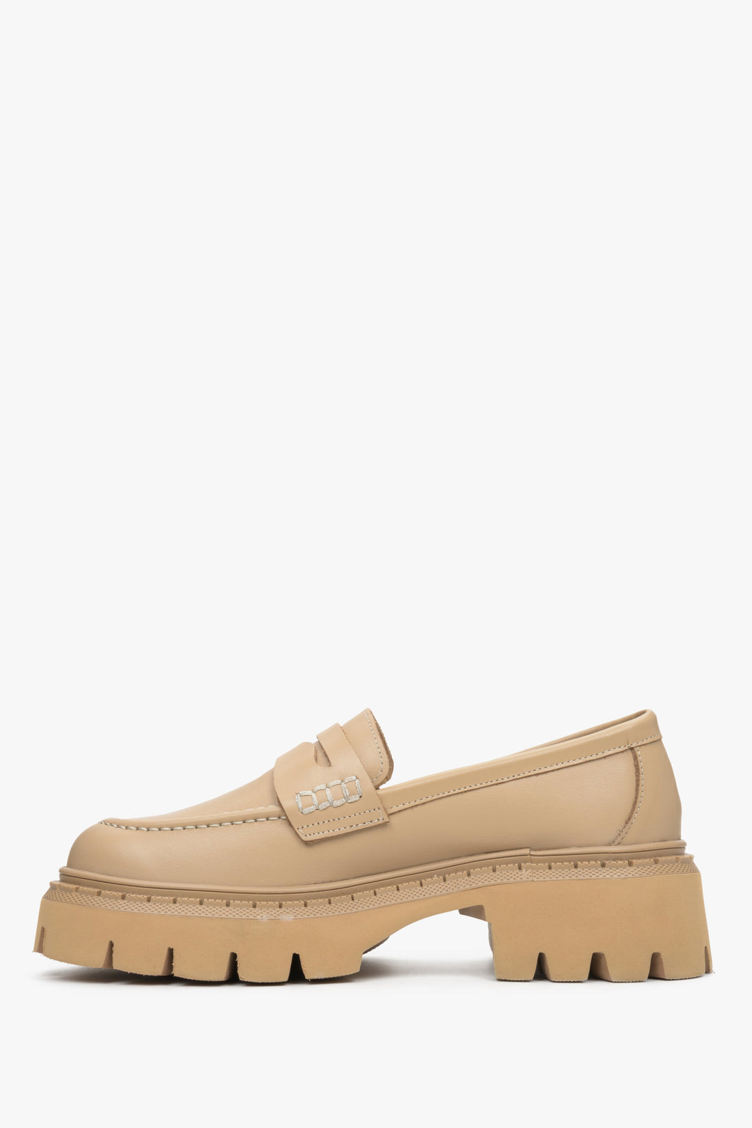 Beige women's loafers with a wide black sole - profile.