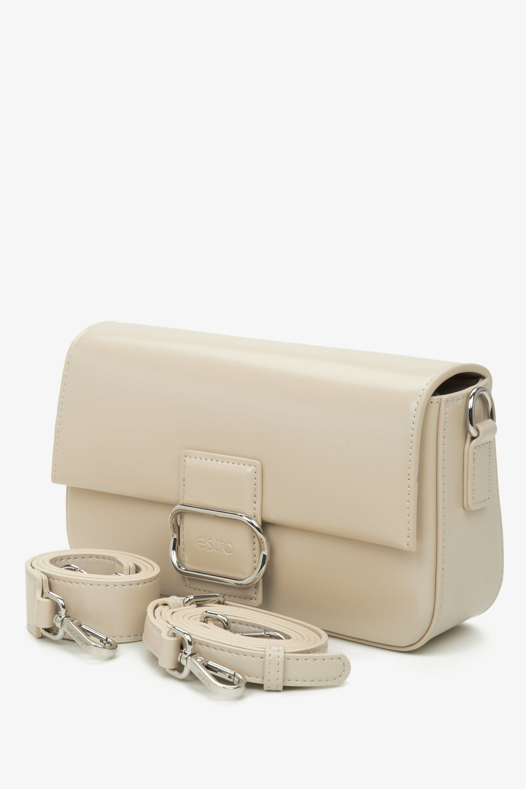 Small beige leather women's bag by Estro.