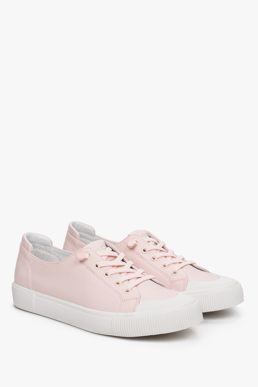 Women's light pink sneakers made of genuine leather by Estro, laced.