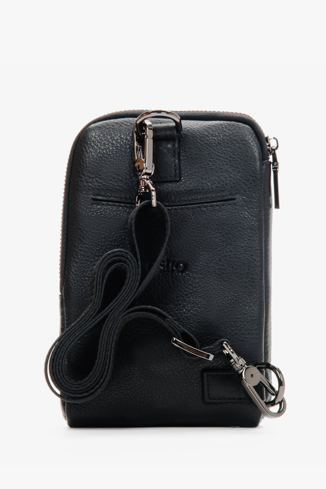 Men's black genuine leather wallet by Estro - reverse side.