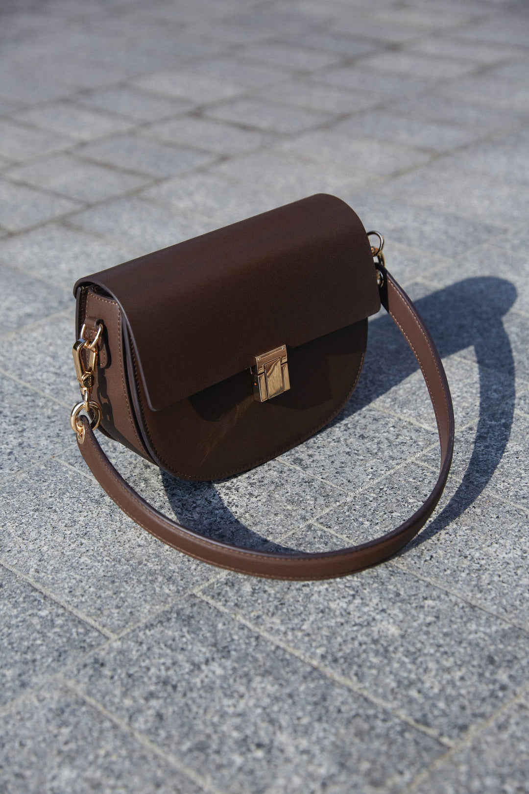 Women's Dark Brown Leather Shoulder Bag Estro ER00114421.