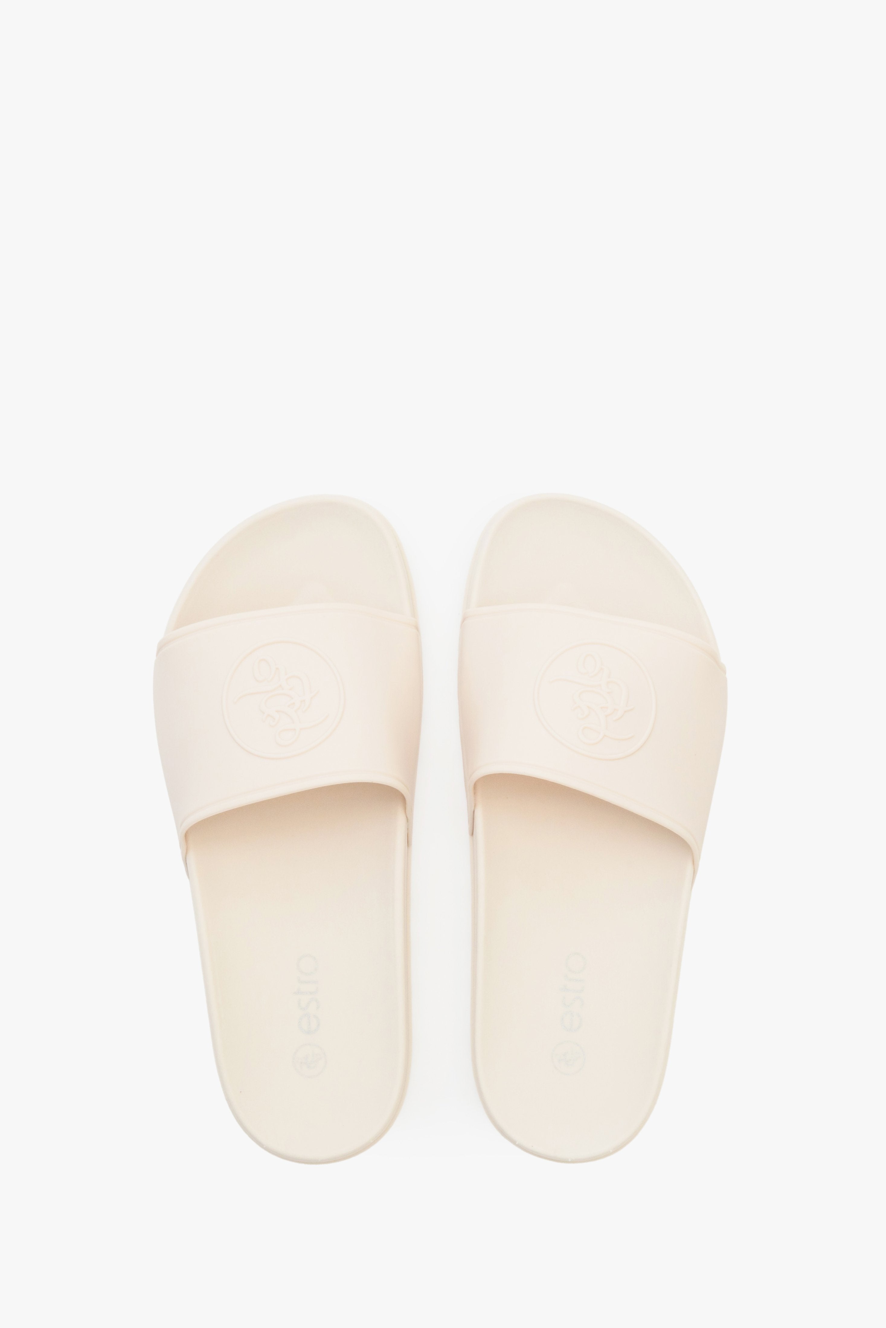 Women's light beige Estro rubber pool slides - presentation of the footwear from above.