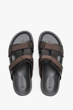 Men's dark brown leather sandals by Estro - top view model presentation.