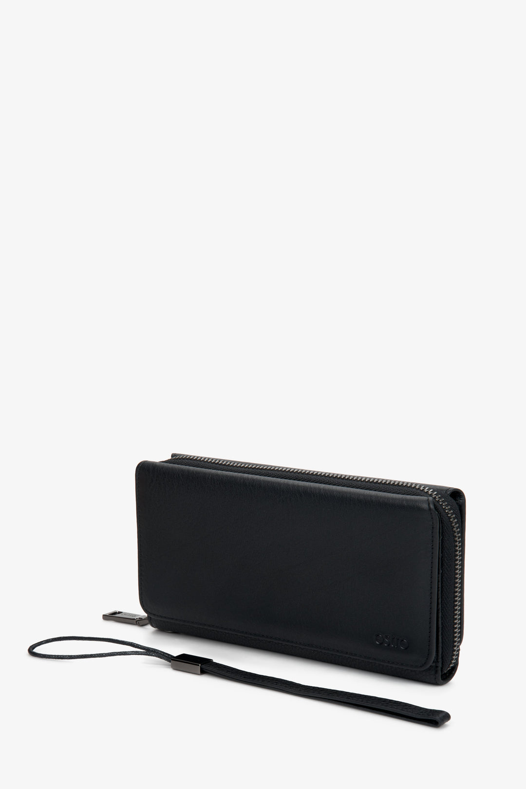 Men's  black leather wallet by Estro.