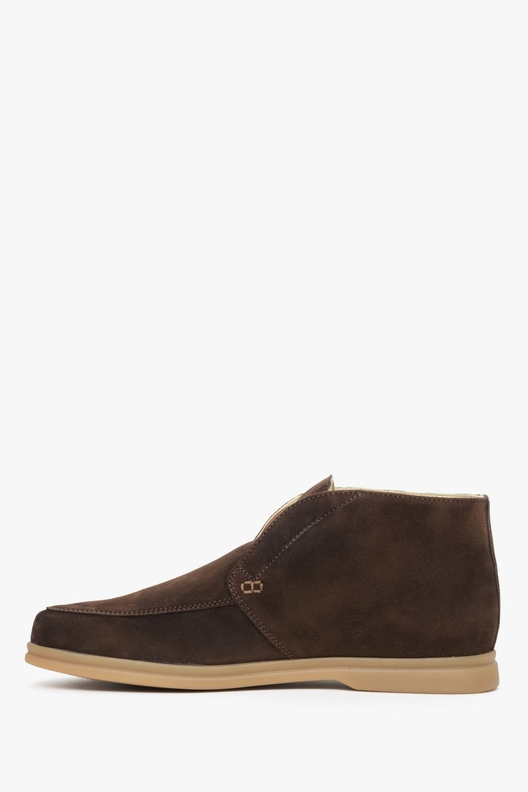 Men's brown suede ankle boots by Estro - close-up on the shoe's profile.