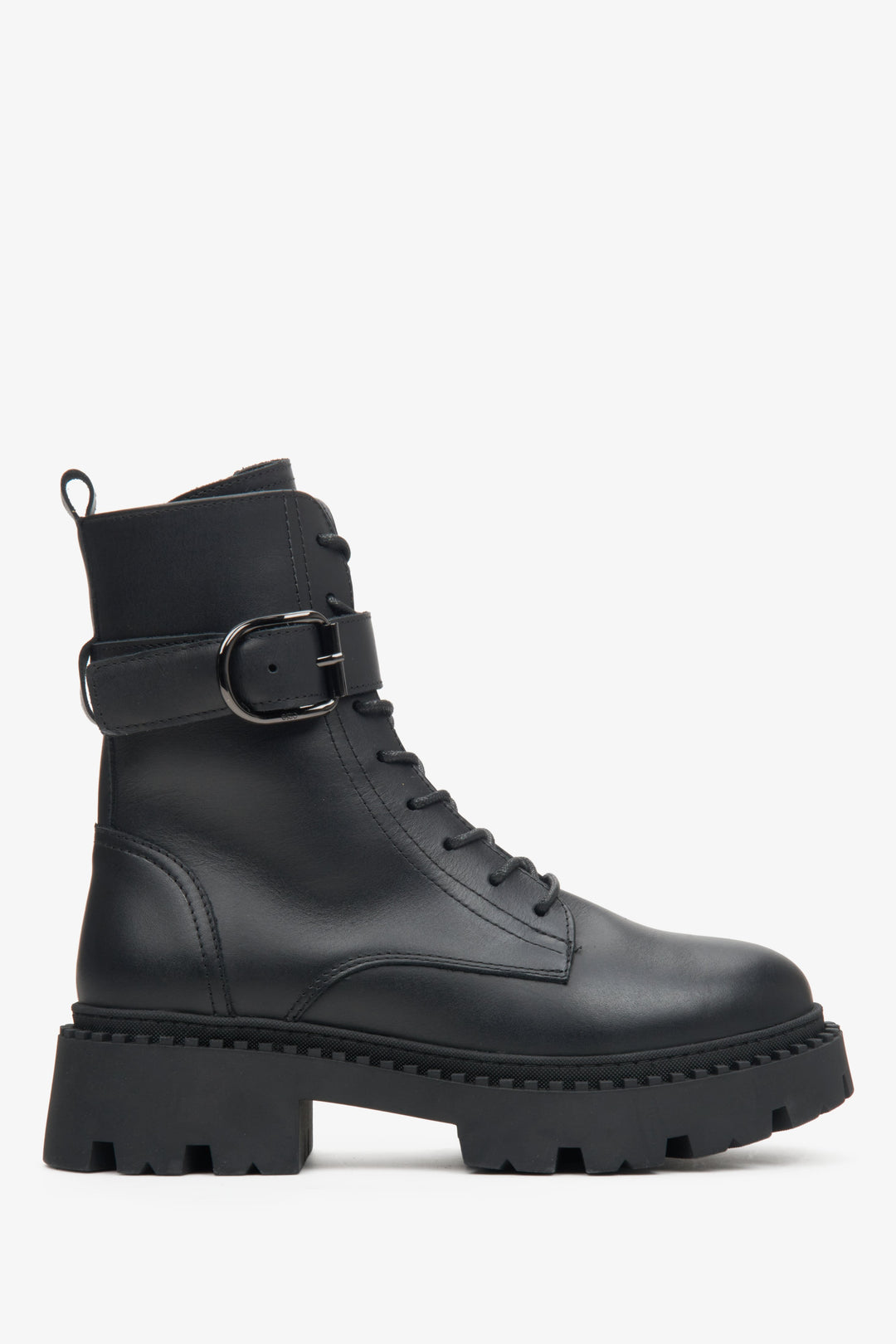 Women's Black Winter Boots made of Genuine Leather with a Decorative Strap Estro ER00113295.