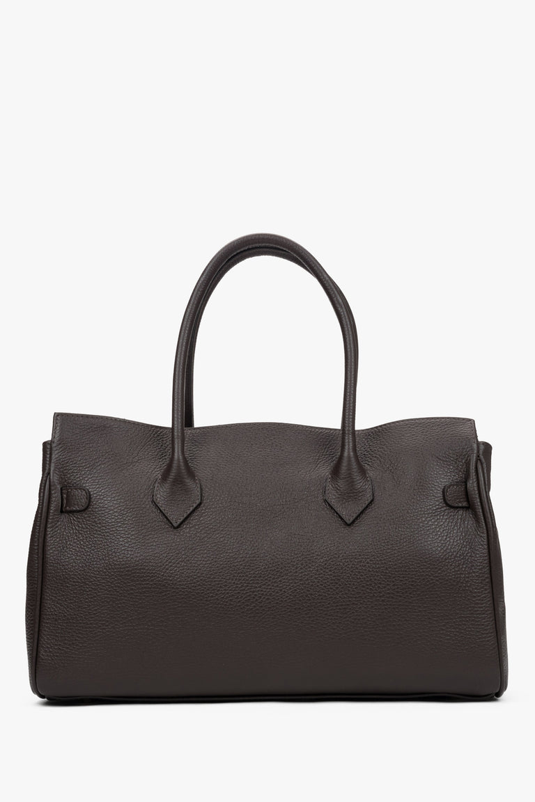 Women's large dark brown handbag made of premium Italian genuine leather.