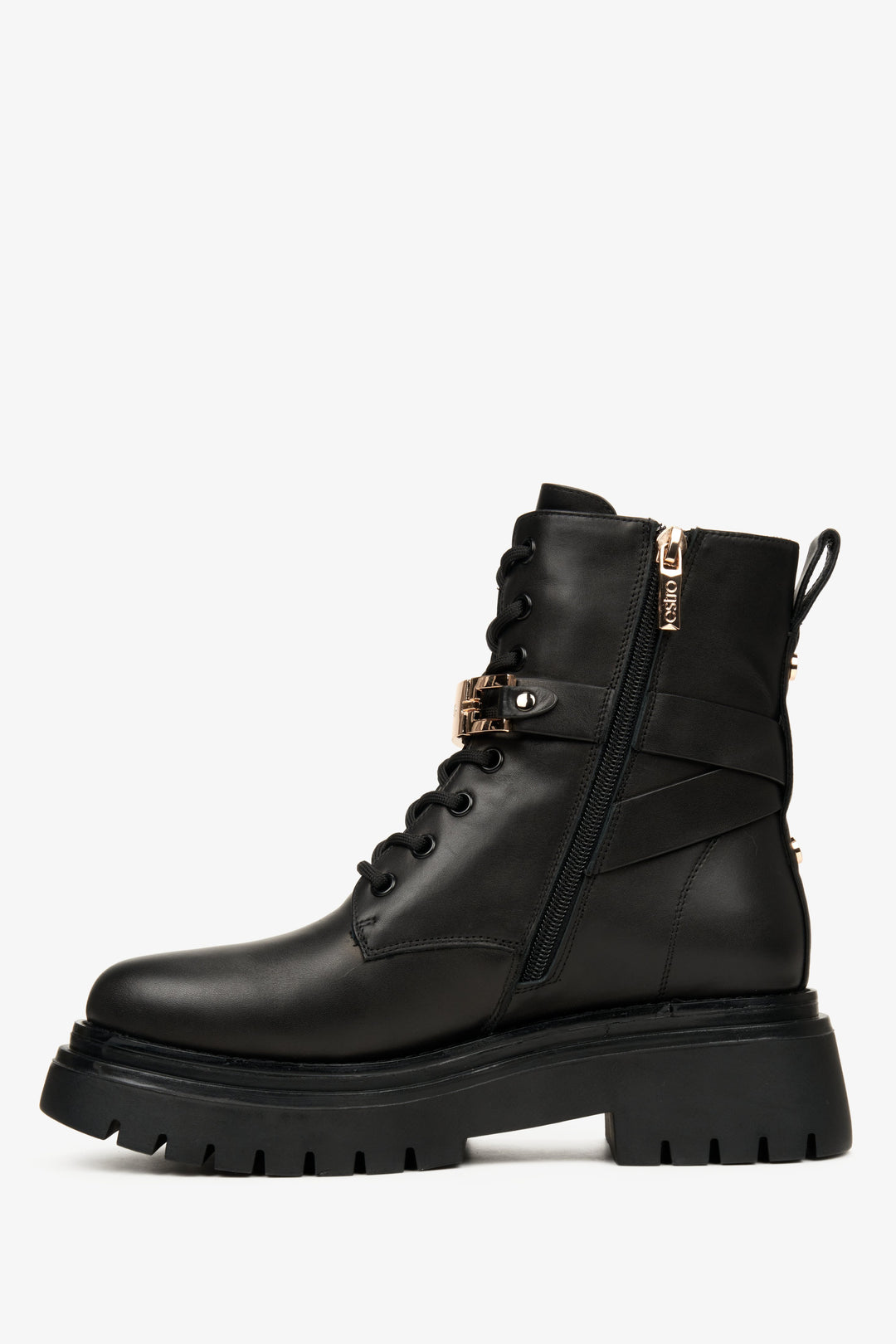 Winter women's black leather boots by Estro - shoe profile.