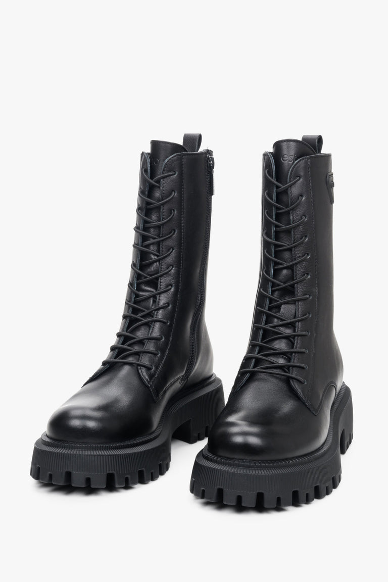 High black leather women's shoes by Estro for fall.