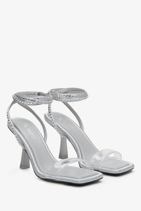 Women's silver heeled sandals Estro.