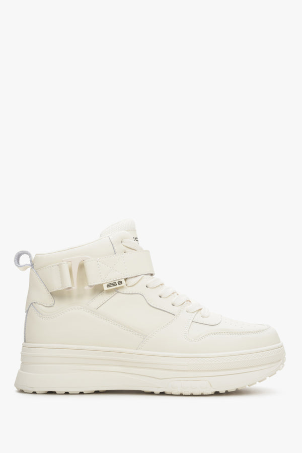 High-top women's leather sneakers by ES8 - shoe profile.