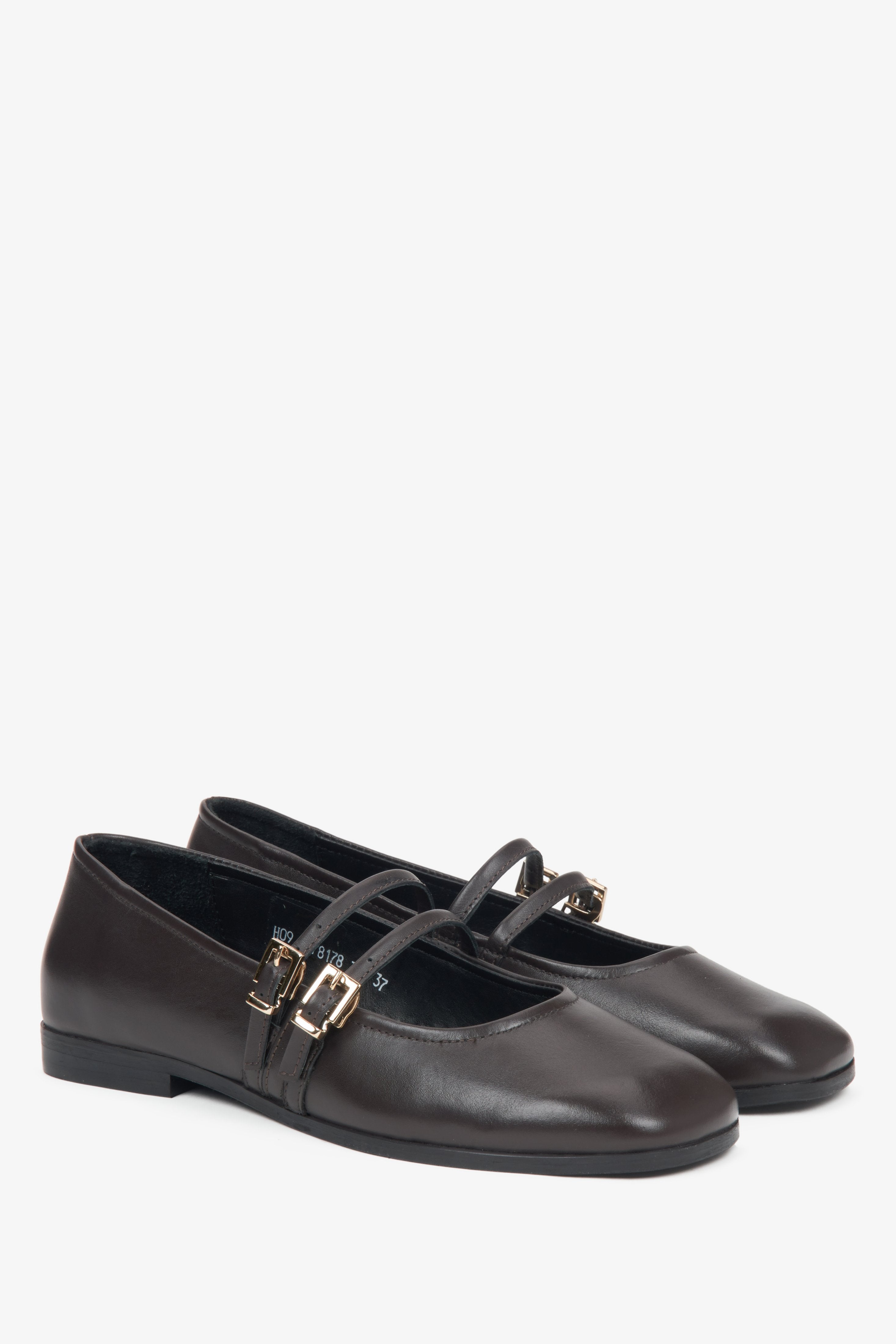 Dark brown leather women's ballet flats with a buckle from Estro.