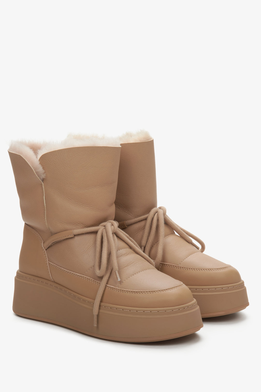 Women's brown snow boots Estro.