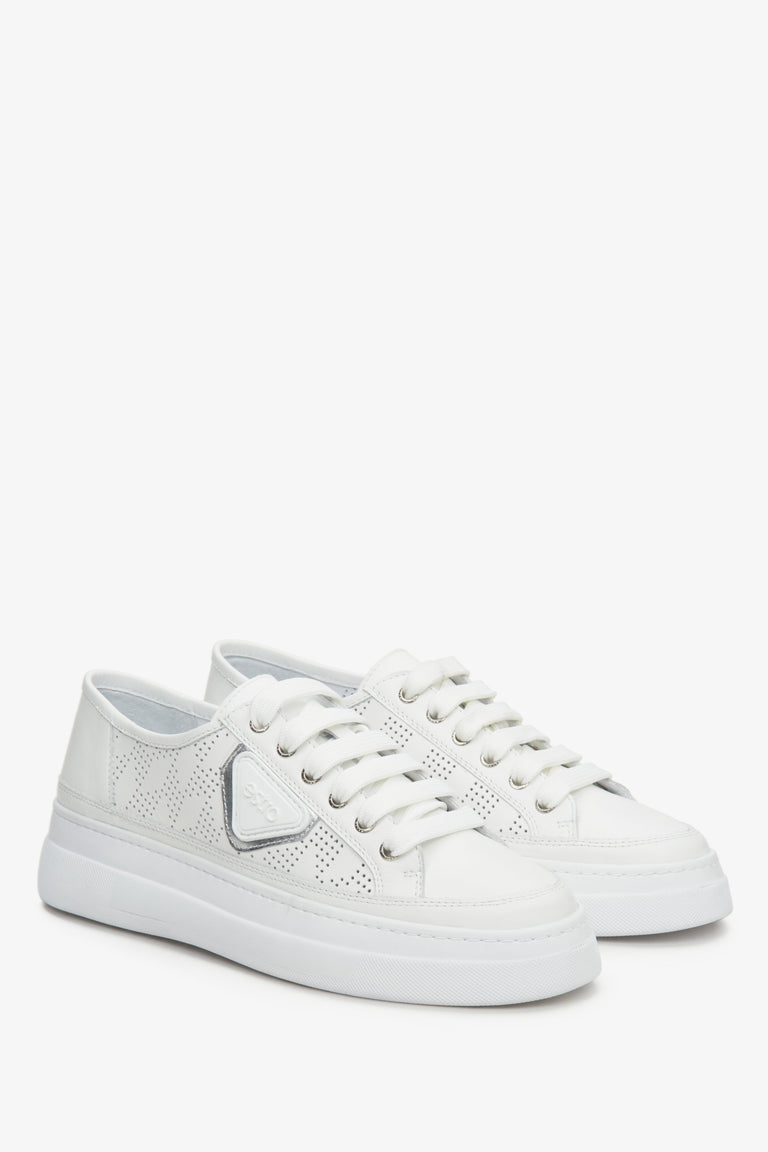 Women's summer leather sneakers from Estro with perforation and decorative logo.