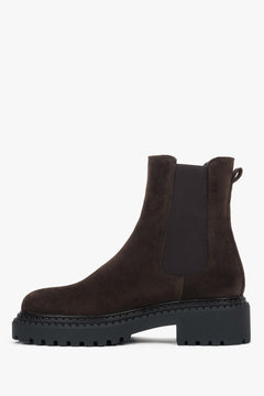 Stylish women’s saddle brown velour Chelsea boots with platform, Estro ER00118128