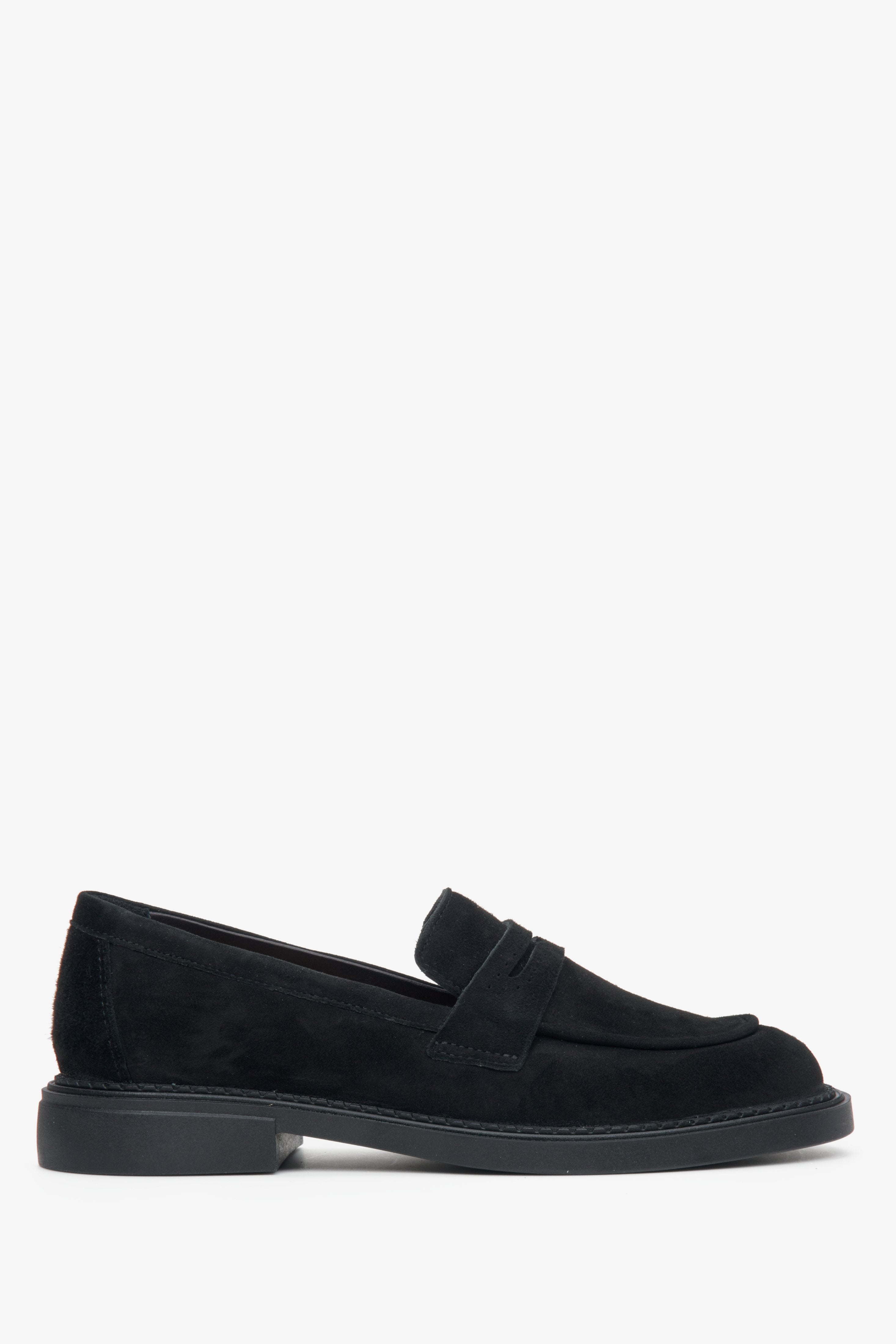 Women's Black Suede Loafers Estro ER00113371.