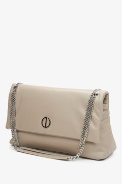 Women's beige handbag with a chain strap Estro.
