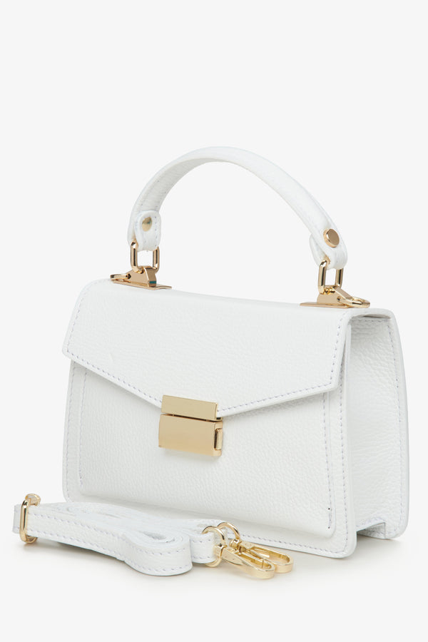 Women's small white handbag in the shape of a case, made of premium Italian genuine leather by Estro - for summer.