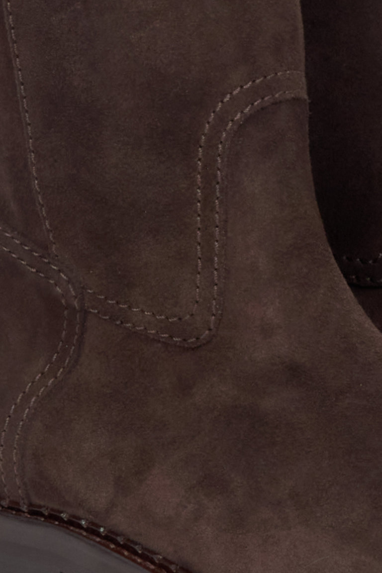 Brown velour women's boots by Estro - details.