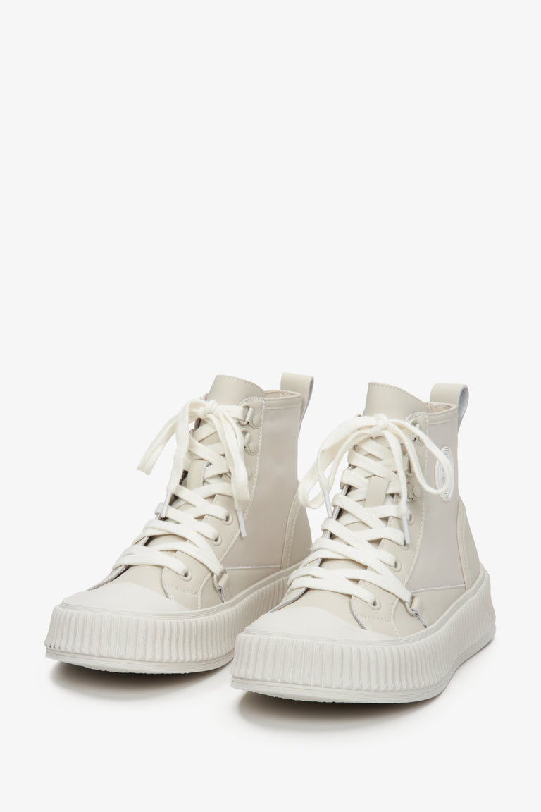 Women's white high-top sneakers made of genuine leather, suitable for spring/fall.