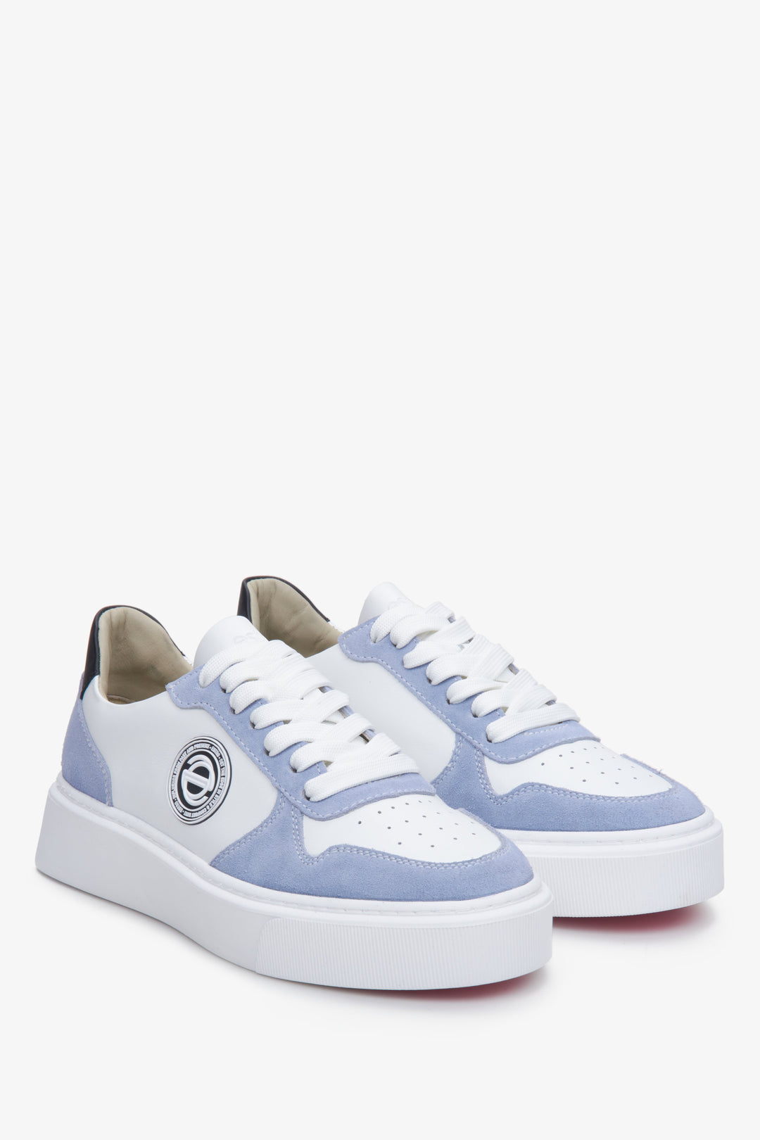Blue and white sneakers for women, featuring leather and natural velvet - presentation of a shoe toe and sideline.