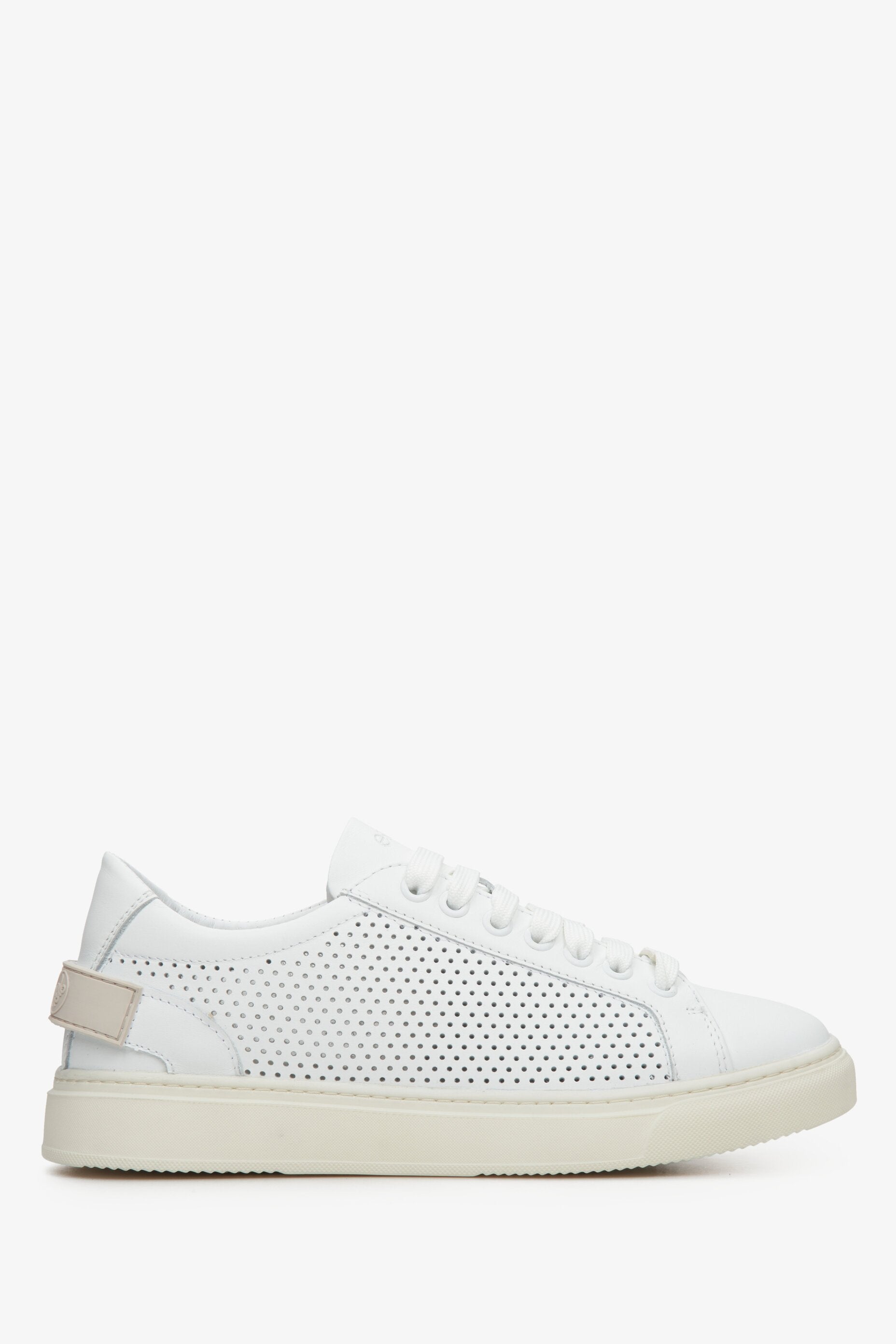 Women's White Sneakers made of Genuine Leather Estro ER00112857.