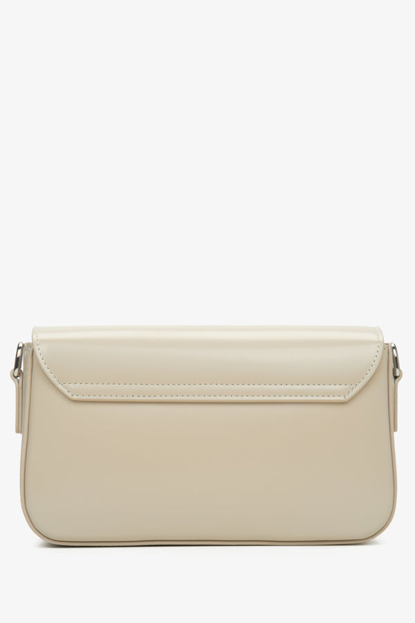 Handy beige women's bag by Estro - rear view.